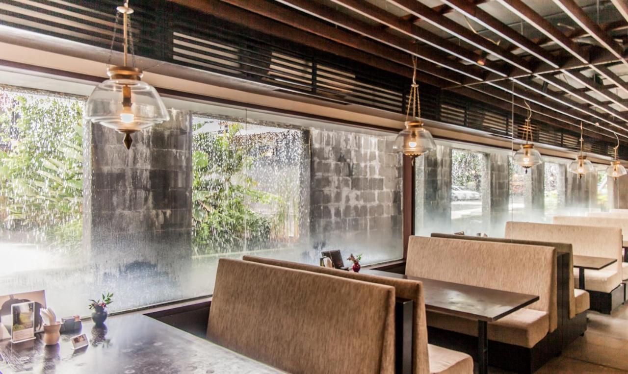 Suites By Watermark Hotel And Spa Jimbaran Exterior foto
